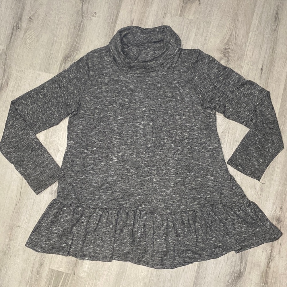 ‼️5/$15‼️ 1.4.3 Story Heather Gray Turtle Neck Long Sleeve Top